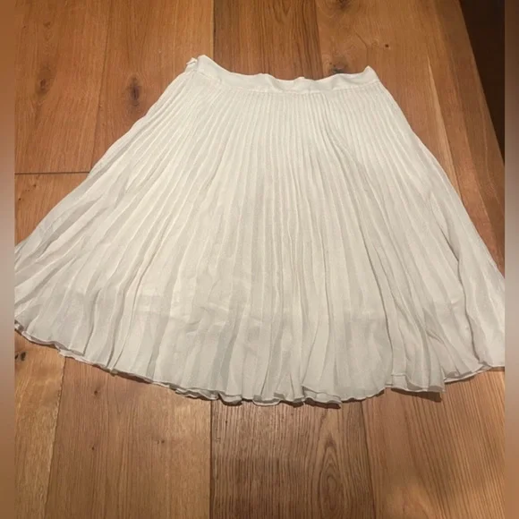 Whistles 'Lina' Dobby Pleated Skirt in Ivory-ASO Kate Middleton-UK12/US8 - Picture 2 of 10